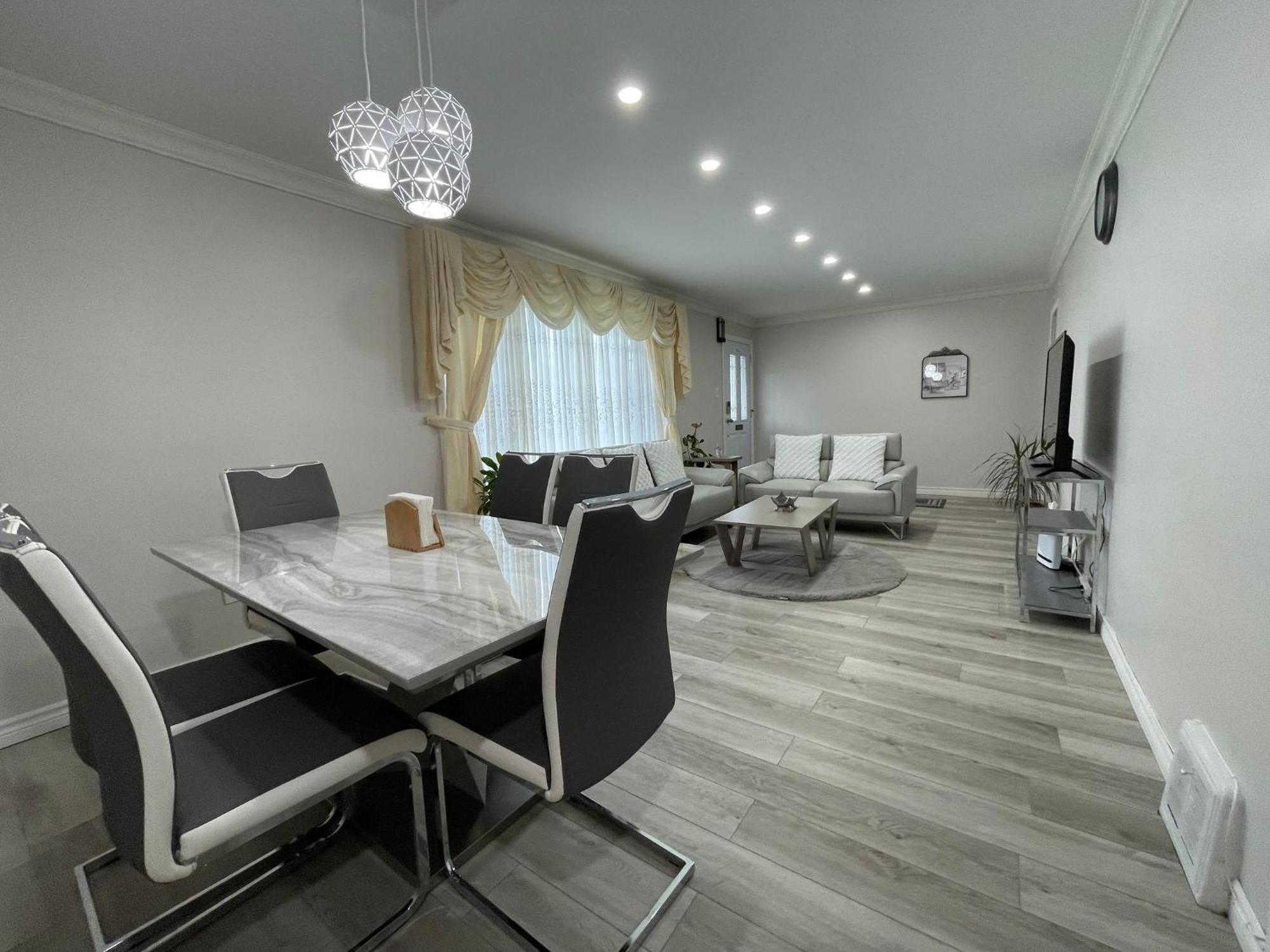 多伦多Luxurious Cozy House In Bluffs With Lake View别墅 外观 照片